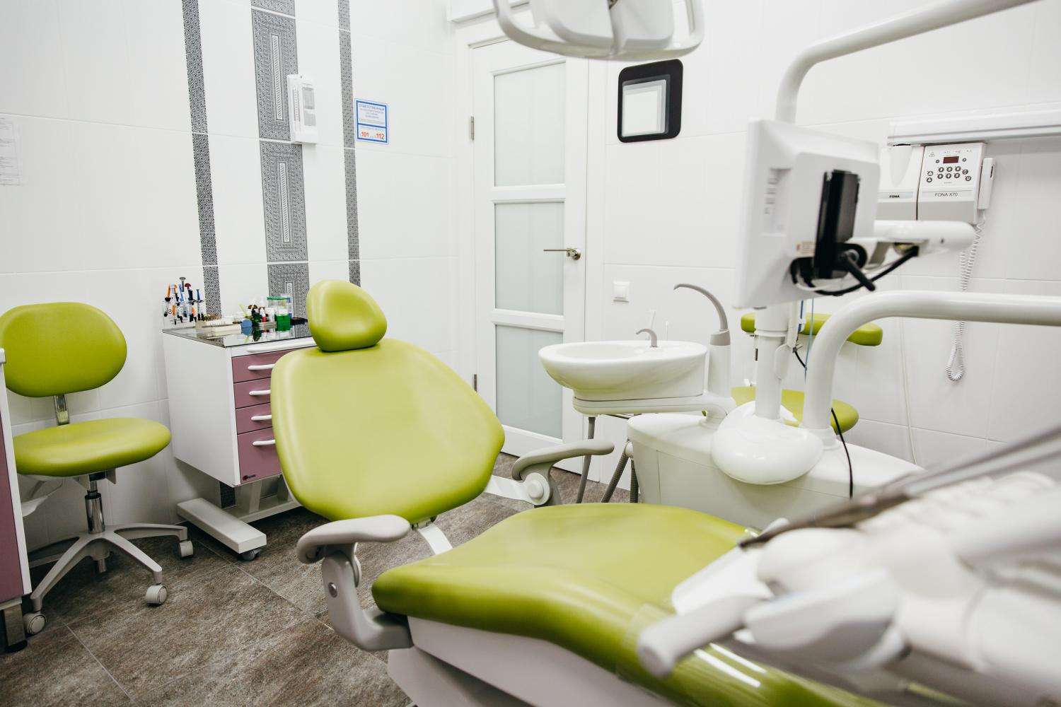 Кодирование тайм клиник. Зубная клиника Дубна. Стоматологическая клиника Японии. Full Clinic стоматология.